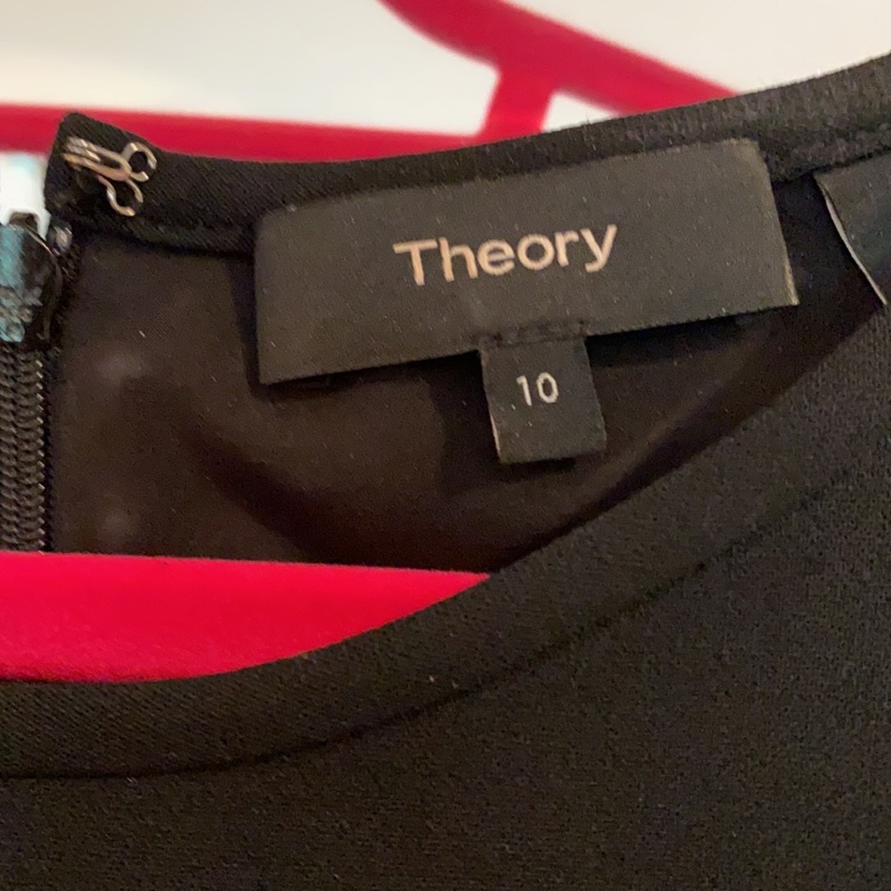 Theory dress - Picture 3 of 4